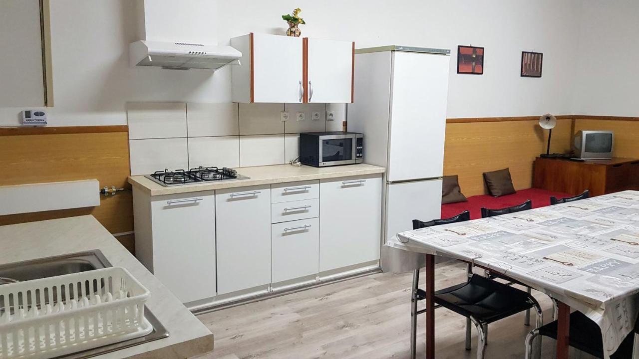 Komárno City Centre Apartments מראה חיצוני תמונה