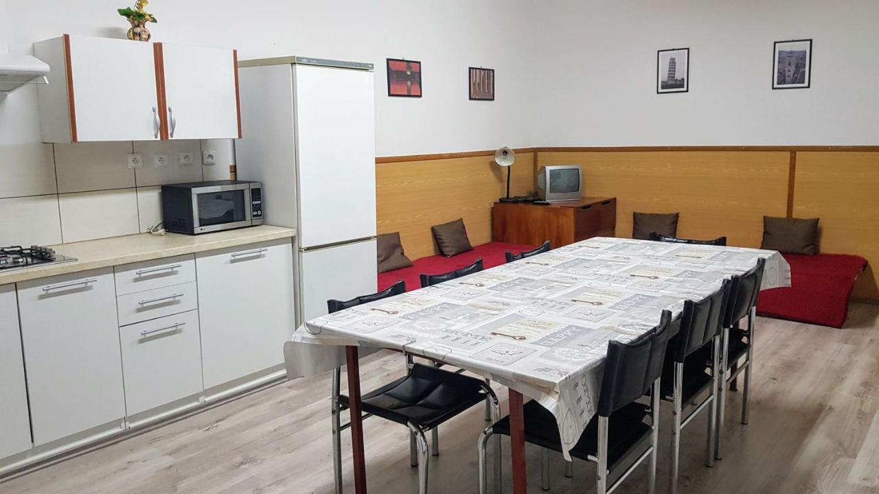 Komárno City Centre Apartments מראה חיצוני תמונה